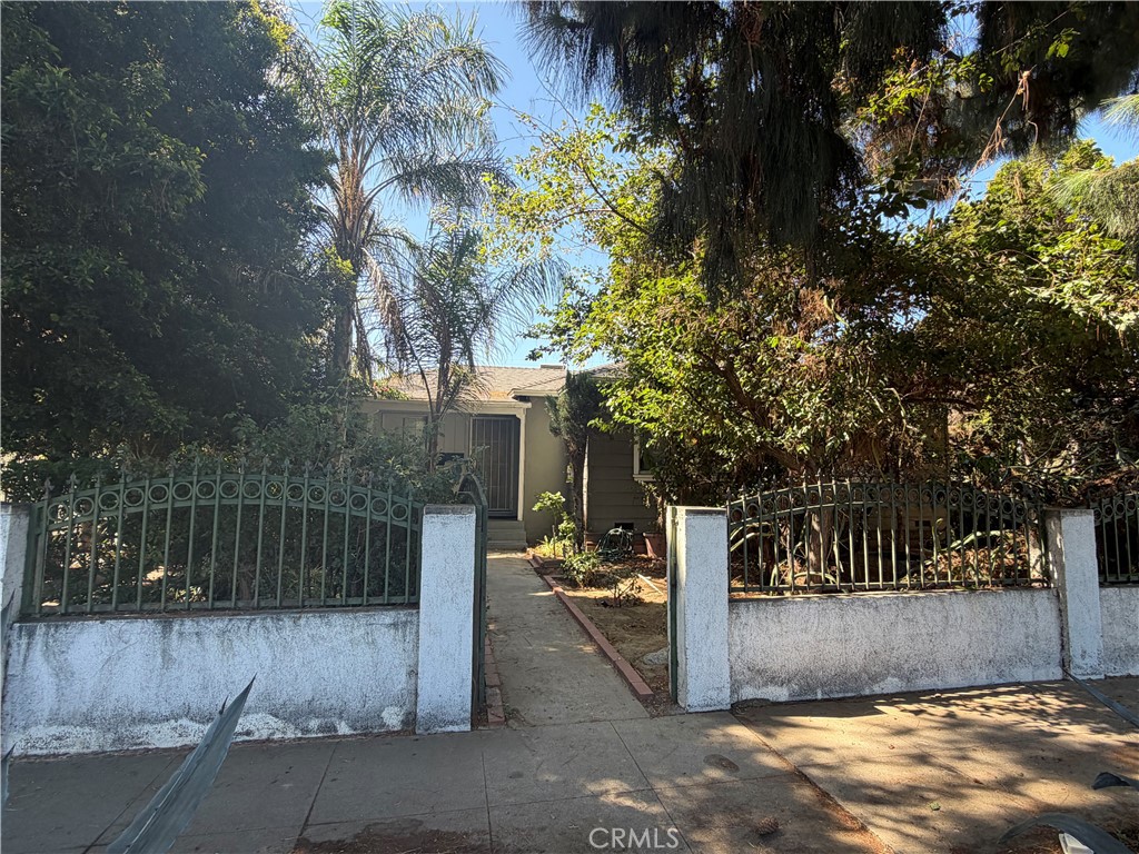 18750 Nordhoff