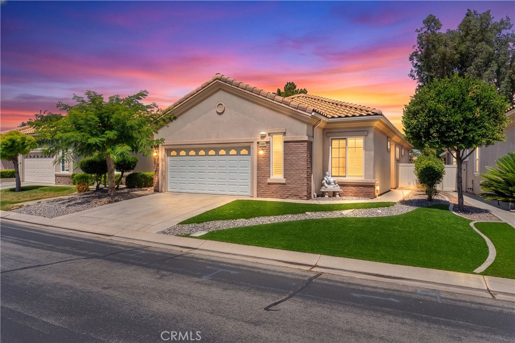 4860 Rolling Hills