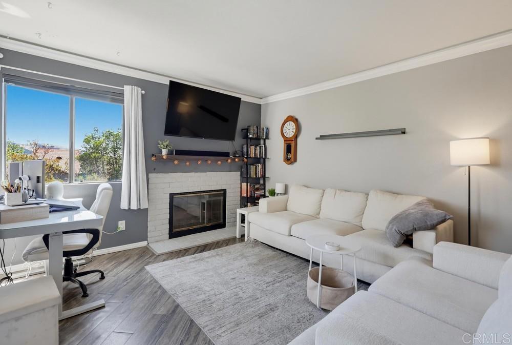 3045 Blue Oak Court