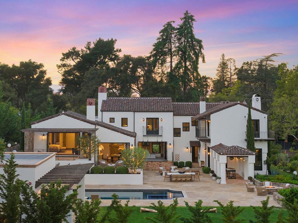 810 Lombardi Lane