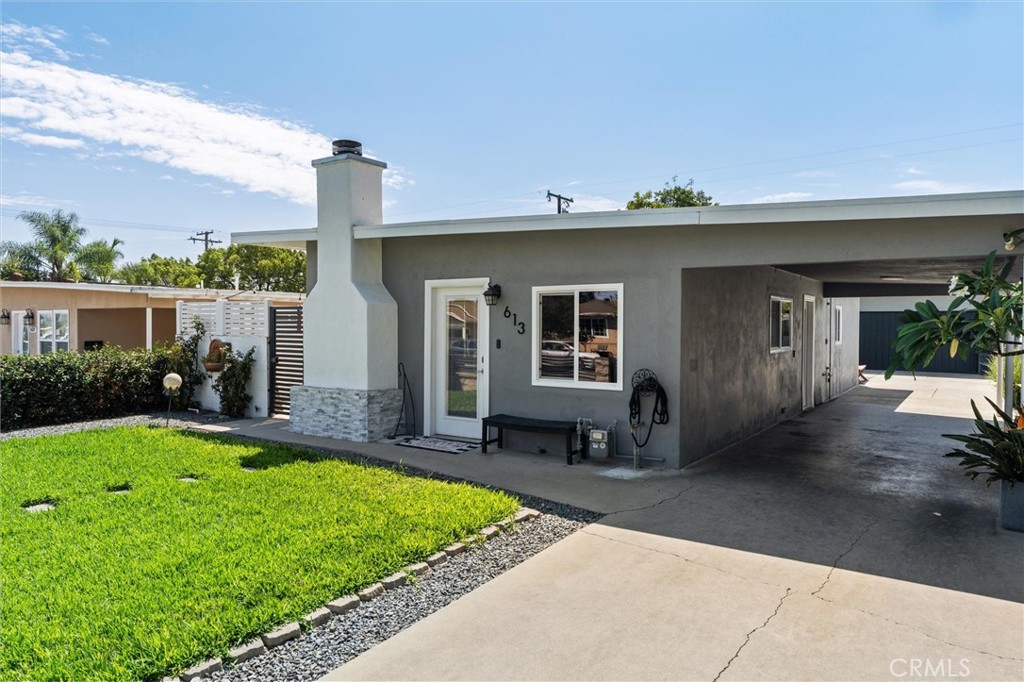 613 N Louise