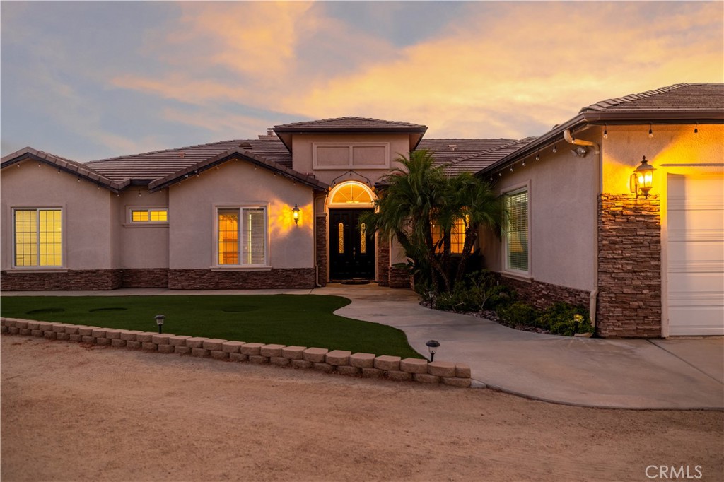 32330 Elsinore Heights