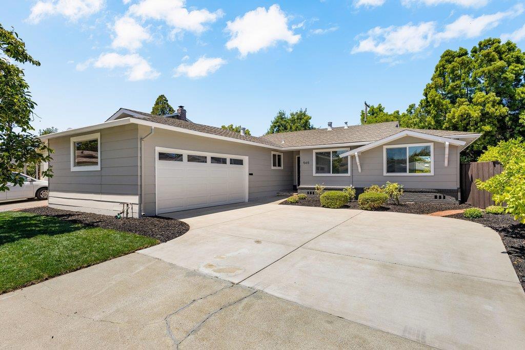 565 Carrick Court