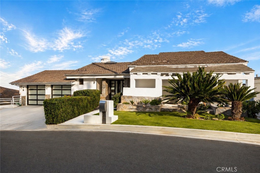 5226 Medina Road