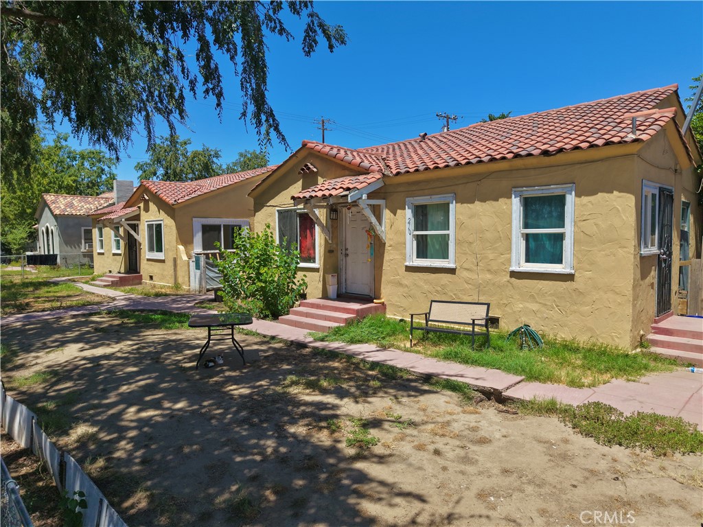 210 17th Street