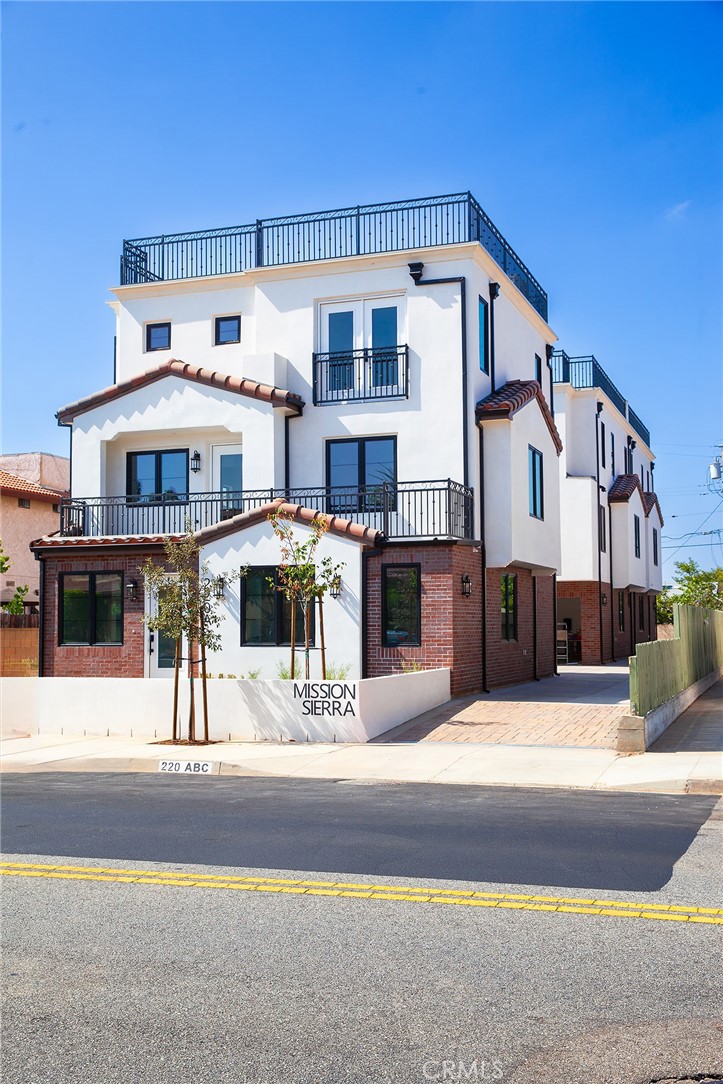 220 W Mission A