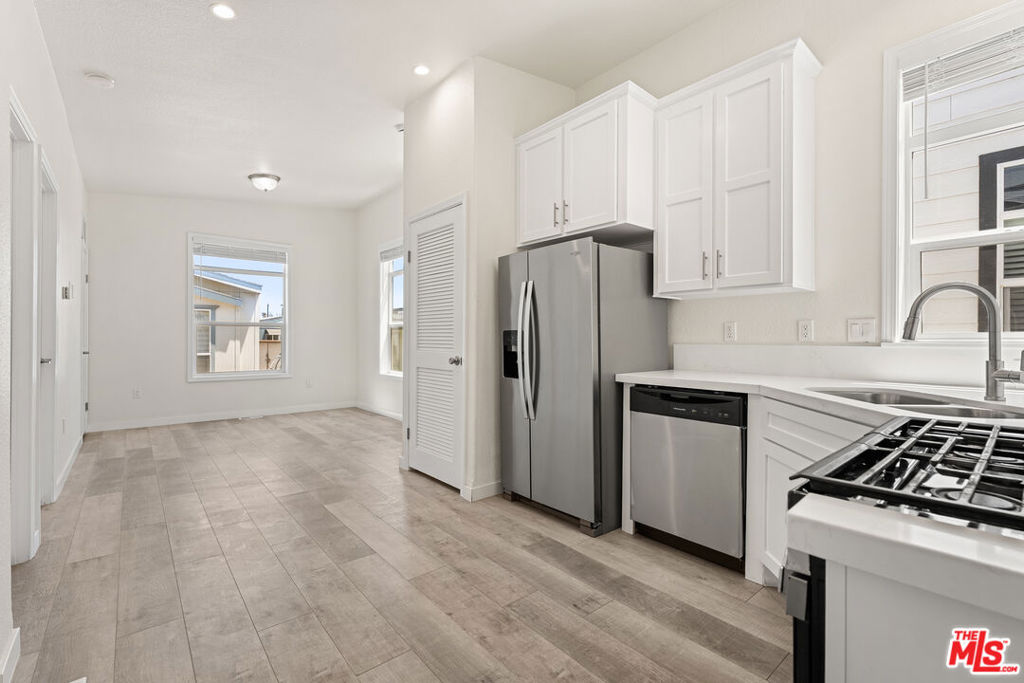 8250 Lankershim Boulevard 137