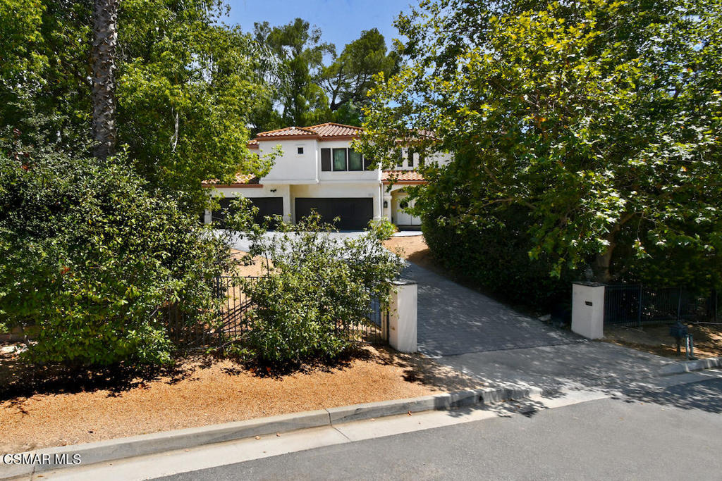 5536 Easterly Road