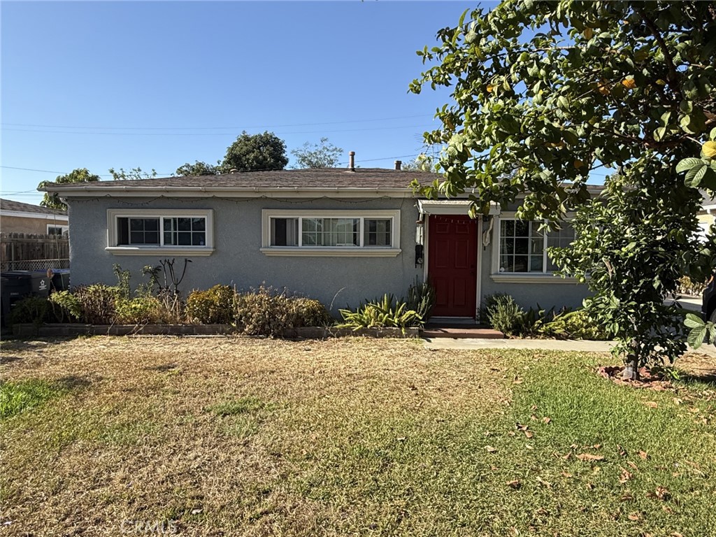 2607 W Olive Avenue