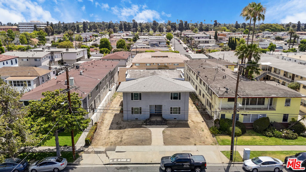 128 N Hillcrest Boulevard