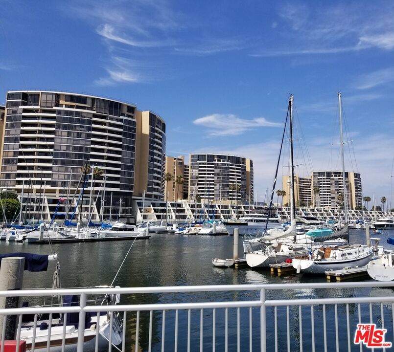 4316 Marina City Drive 519