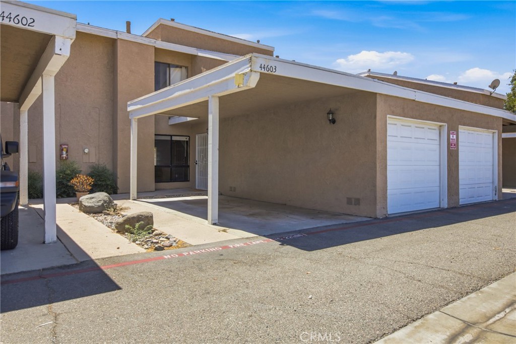 44603 La Paz Road