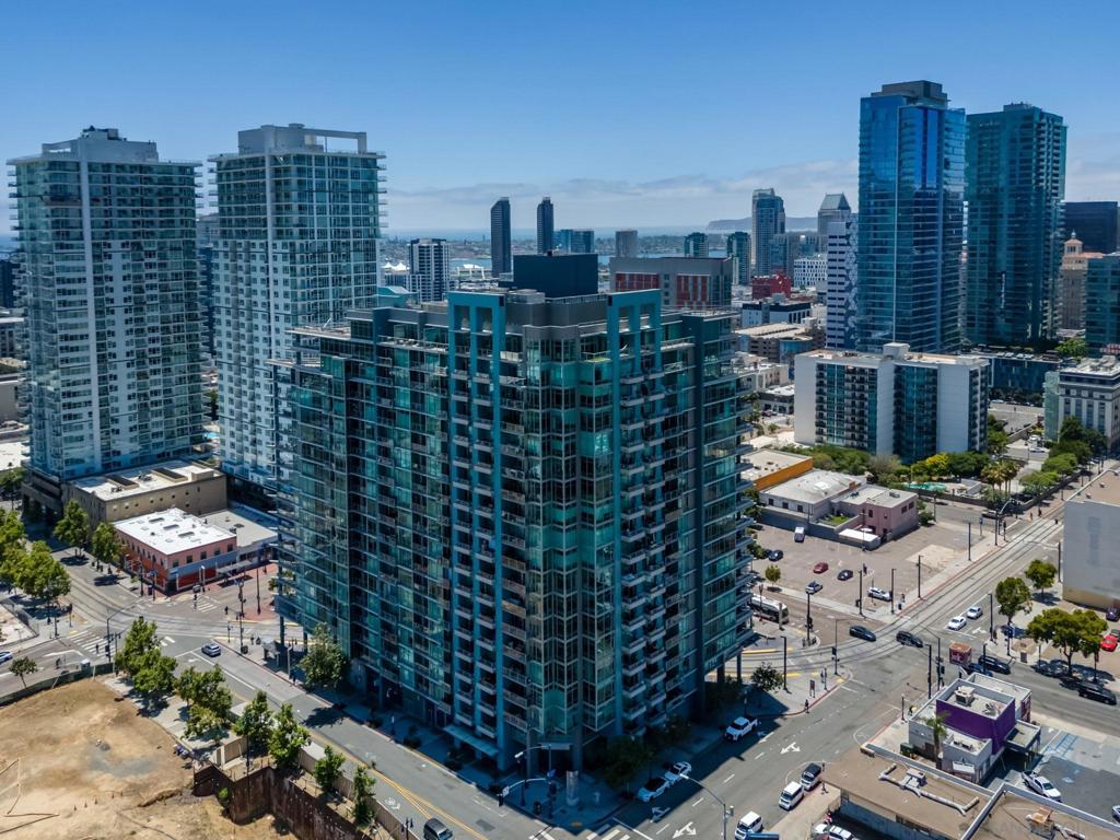 1080 Park Blvd 413
