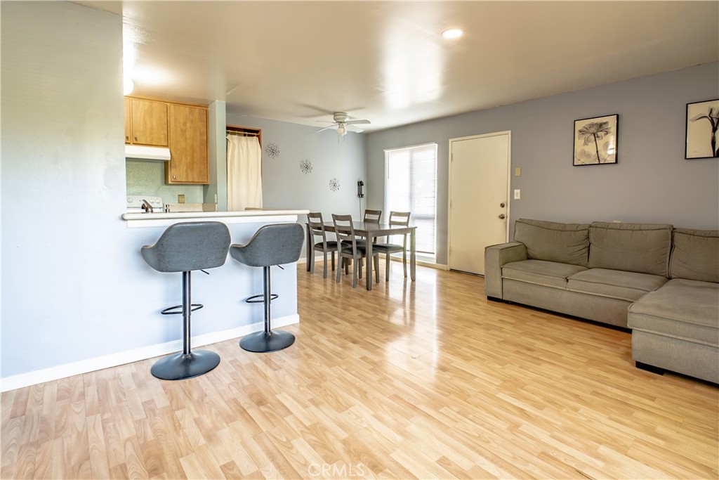838 Coriander U
