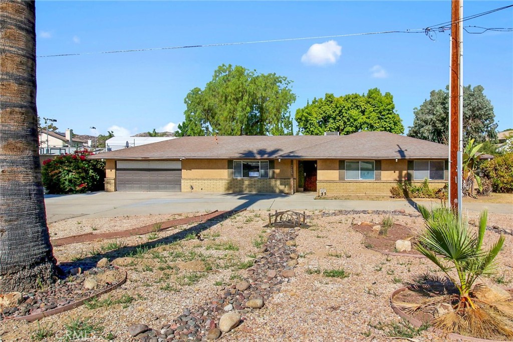 27307 Hemet