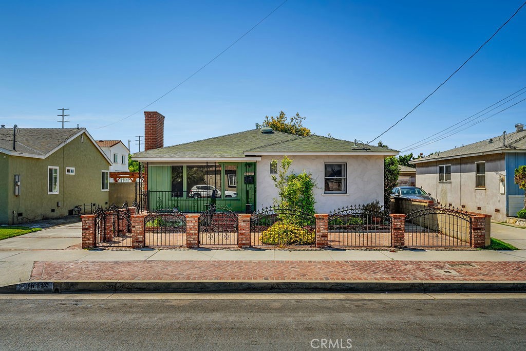 1611 Bay View Avenue