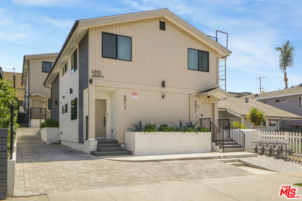 4810 Mascot Street