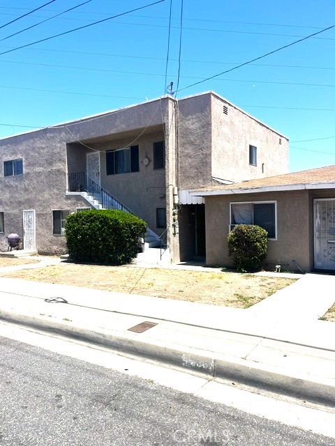 11830 S Normandie