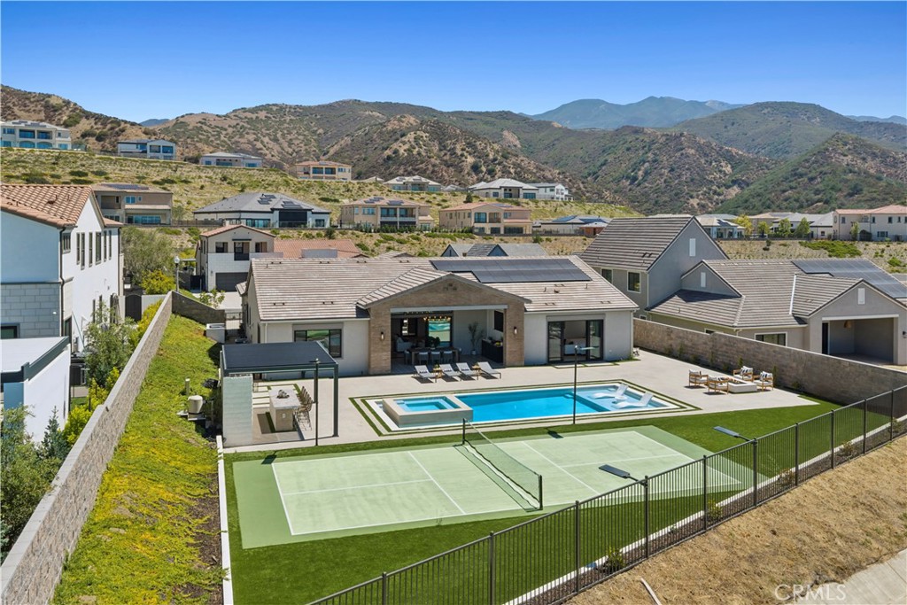 18411 Boulder Bluff