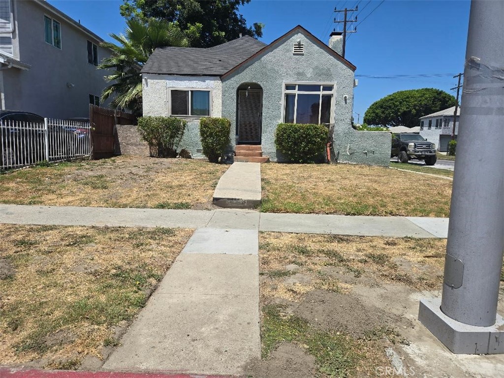 759 E 84th