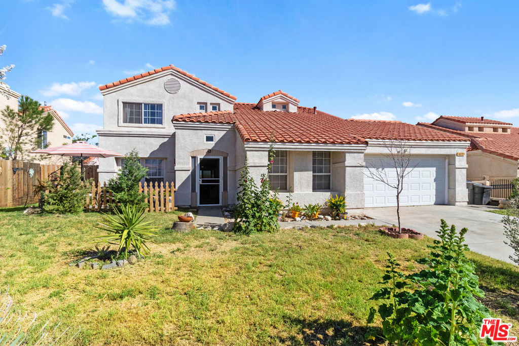 1631 Roseglen Place