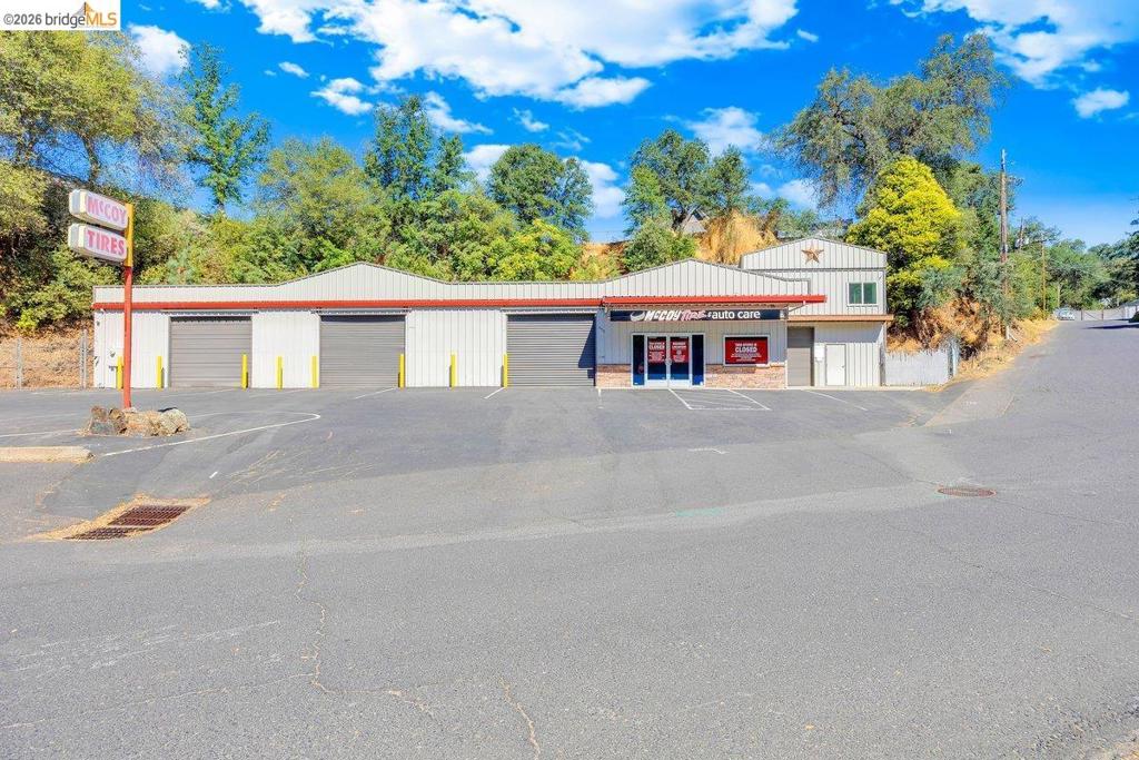 372 W Stockton St
