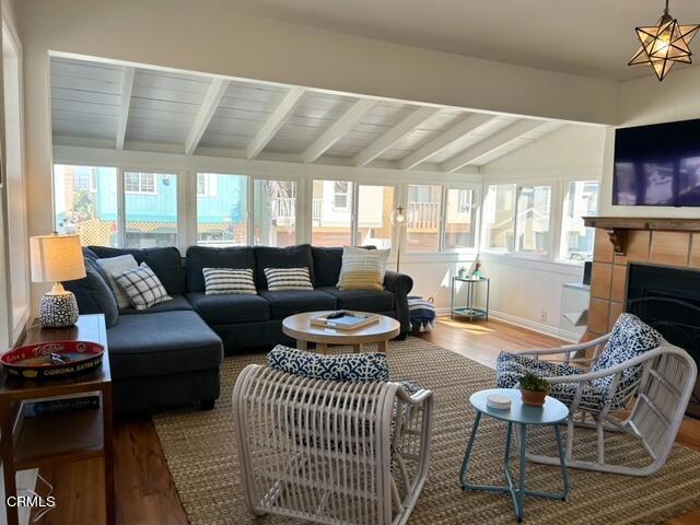 248 Cahuenga Drive