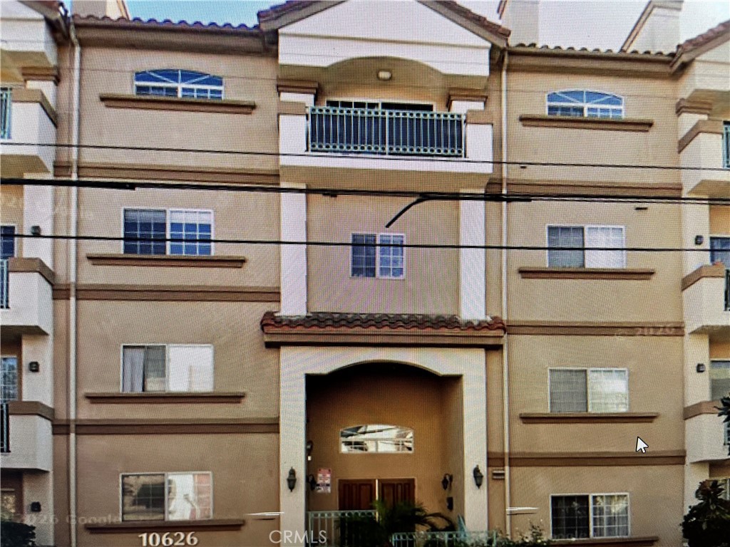 10626 Valley Spring