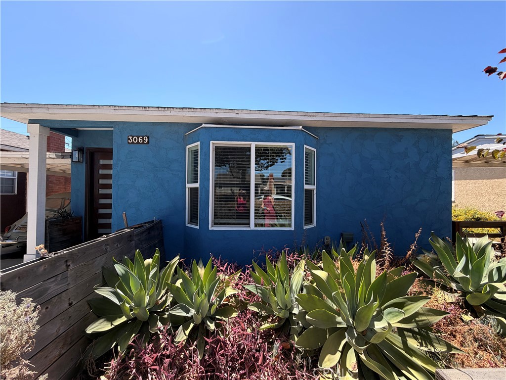 3069 Magnolia