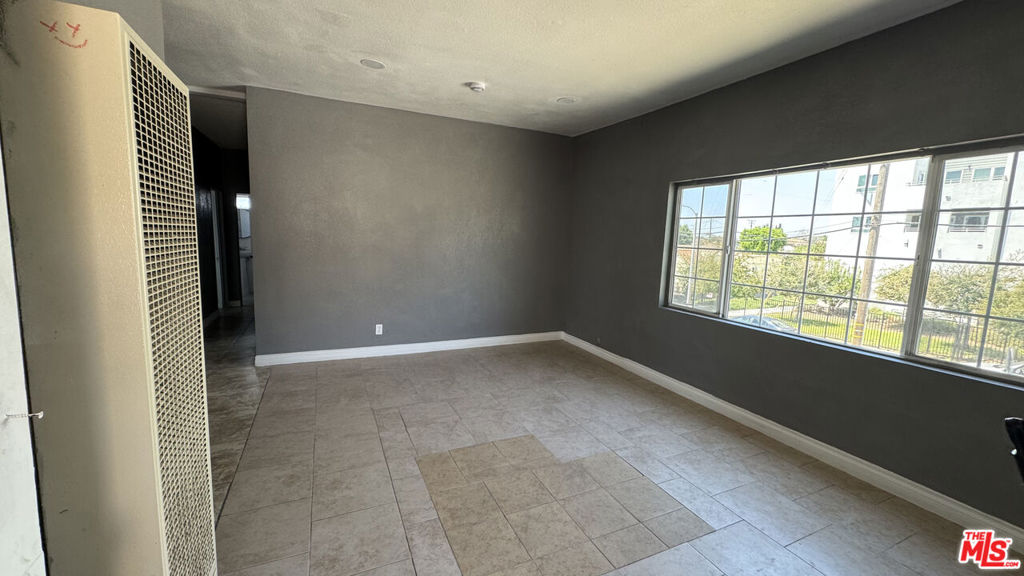924 S Sunol Drive 1/2