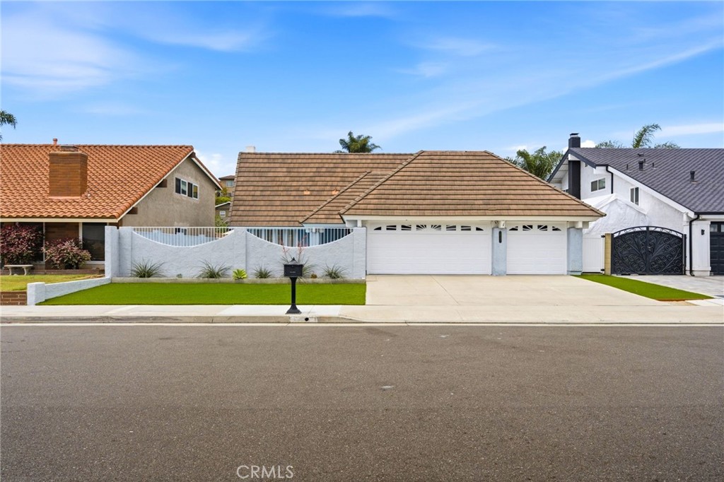 19151 Yacht Lane