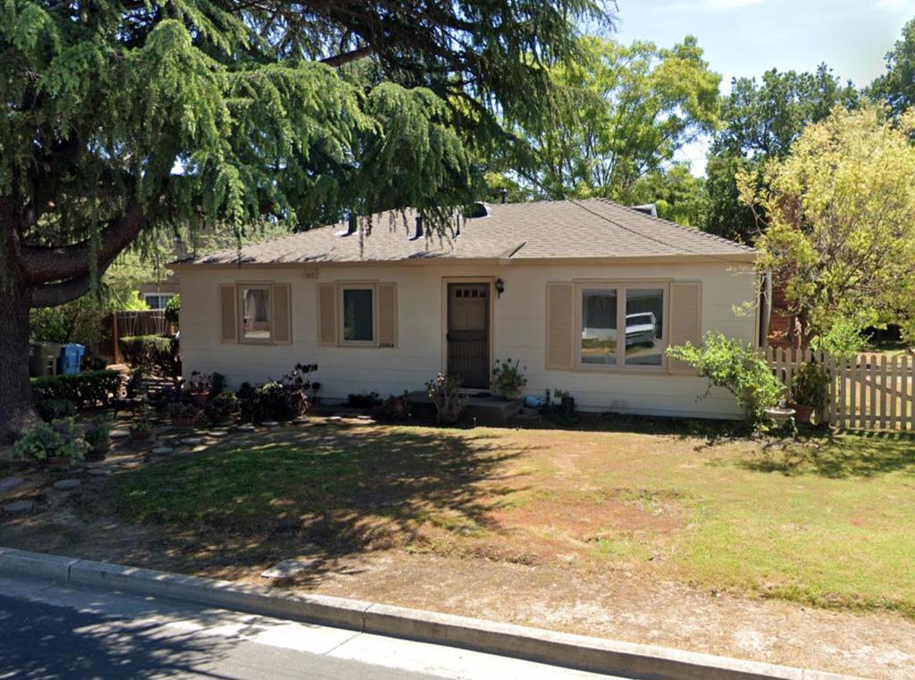 20564 Kirwin Lane