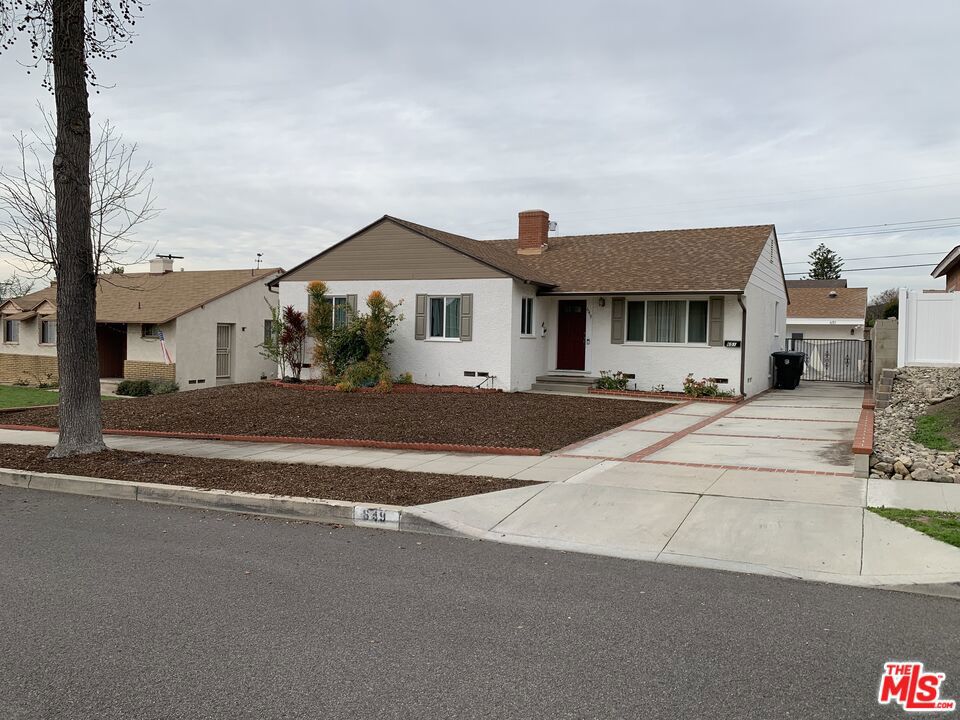649 TUFTS Avenue