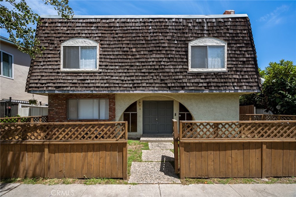 380 Temple Avenue