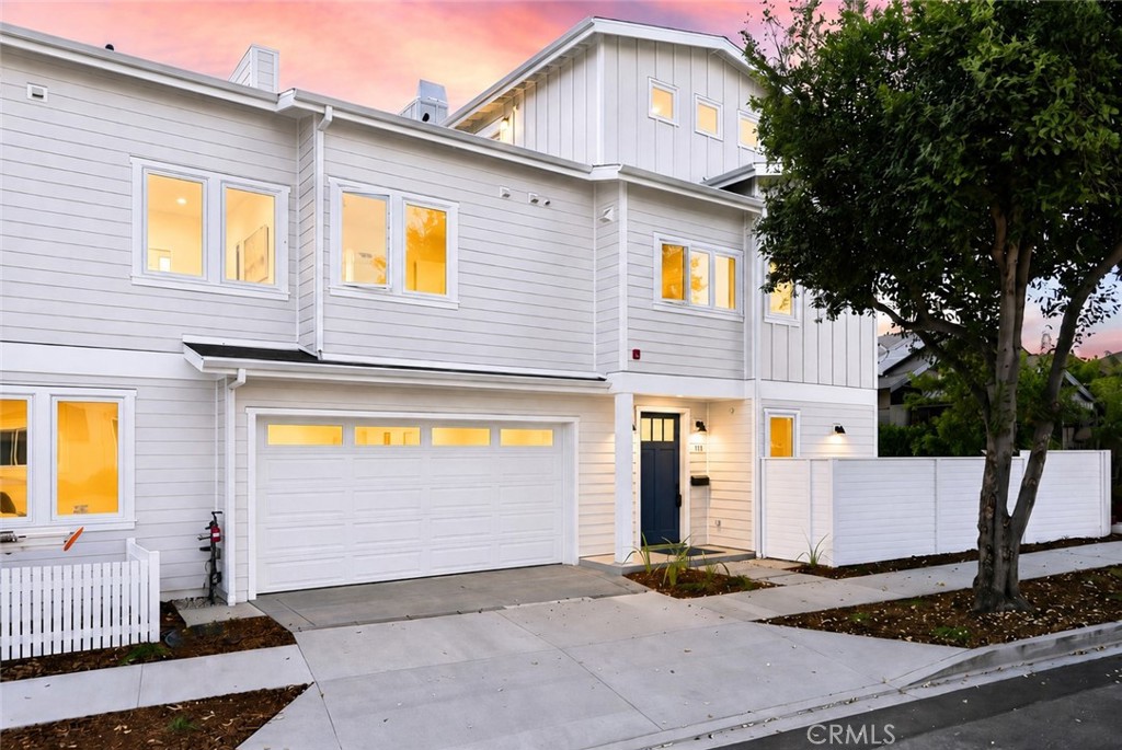 109 N Francisca Avenue