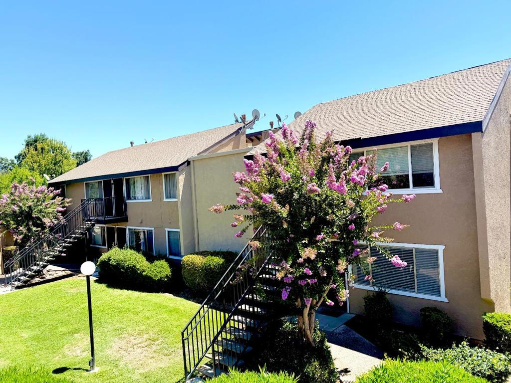 325 Standiford Avenue 65
