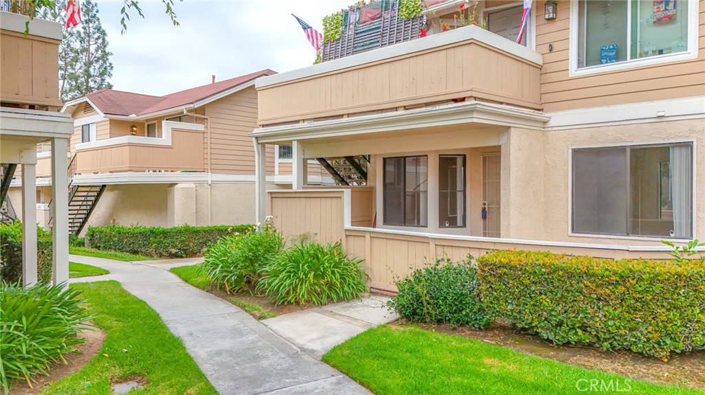 7720 Riverdale G