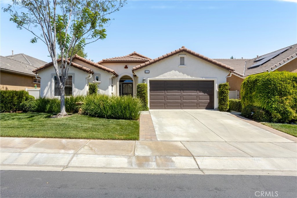 1686 Piper Creek