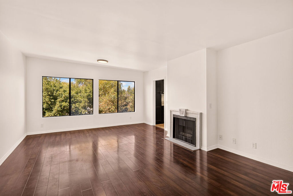 3271 Sawtelle Boulevard 204