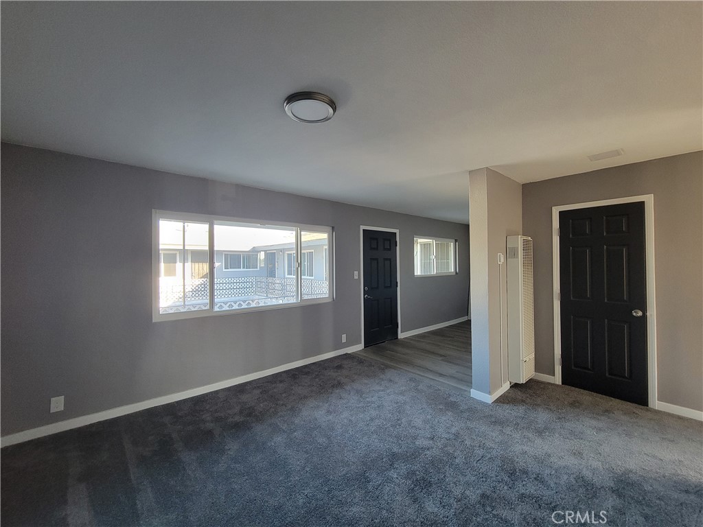 409 E Market
