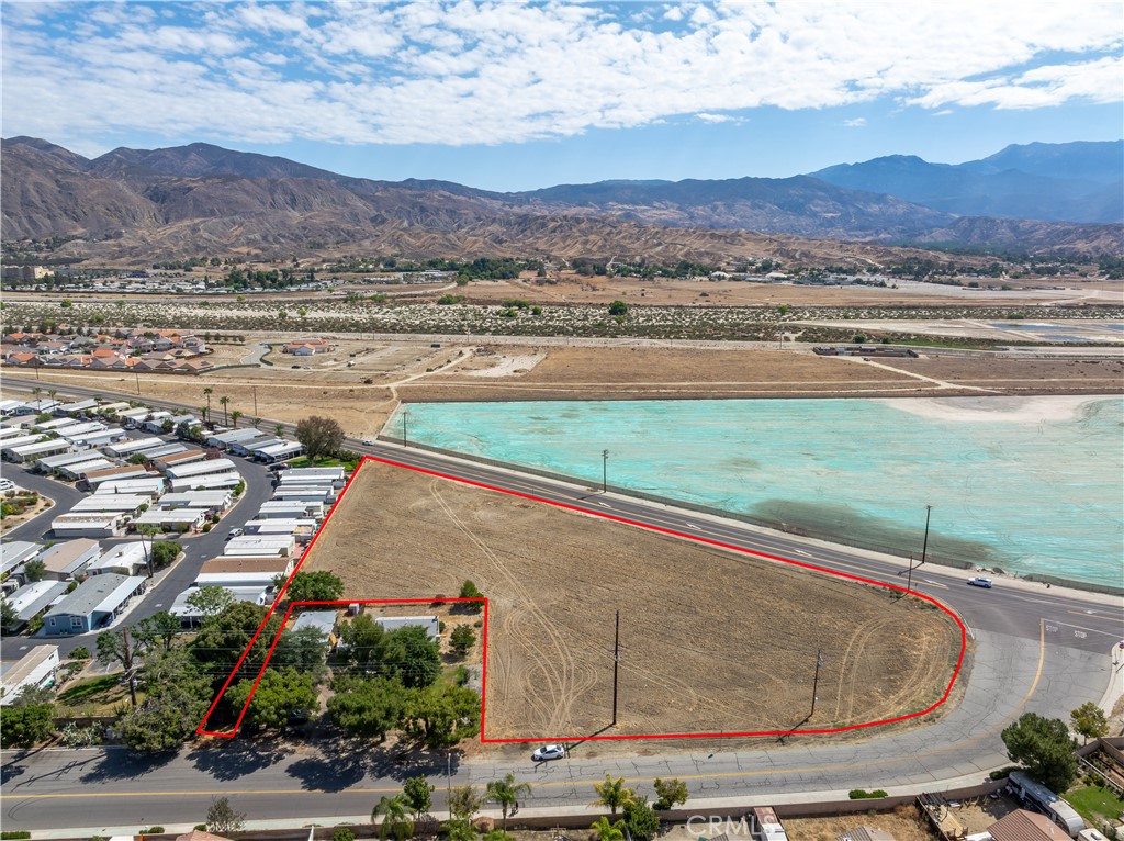 0 Ramona Expressway