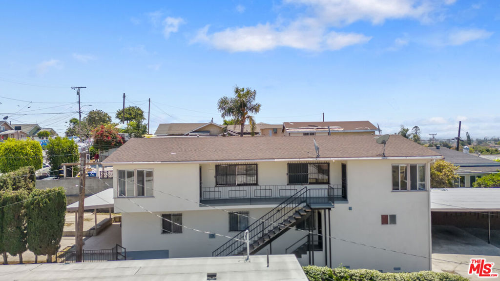 945 N Ditman Avenue