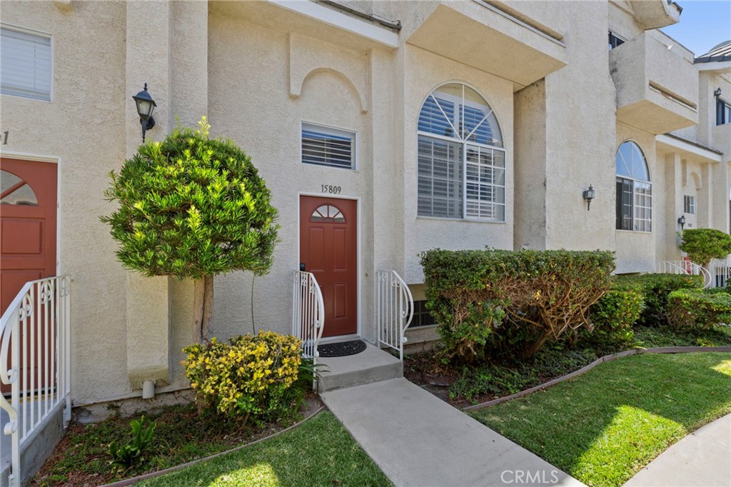 15809 Venus Place