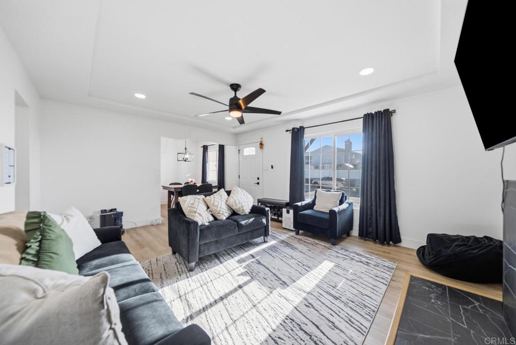 649 S 61St Street