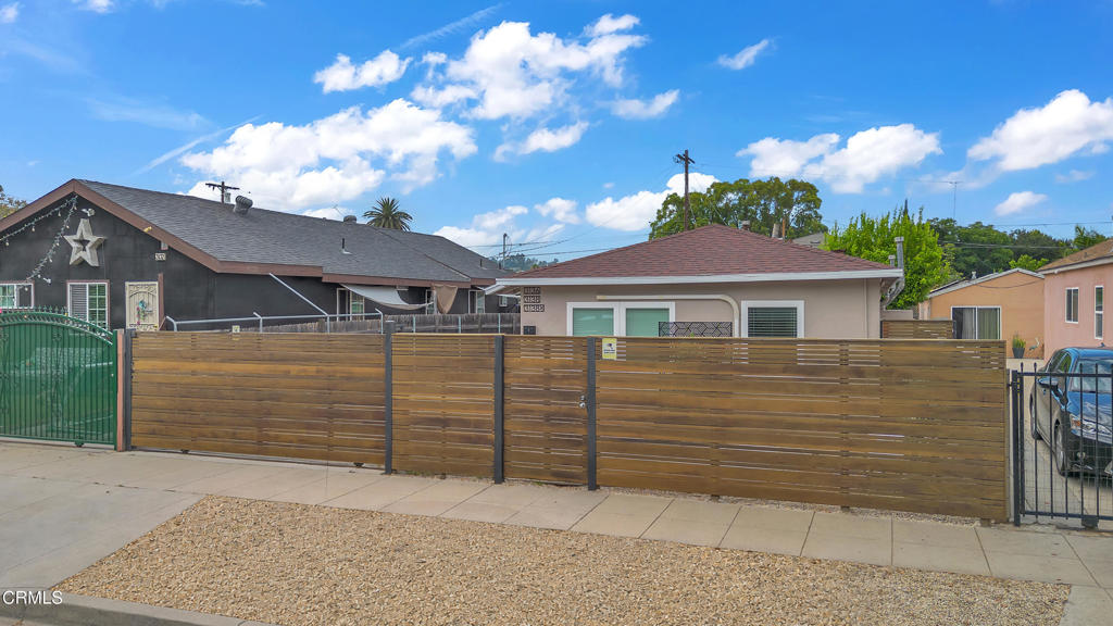 3136 3138 Casitas Avenue