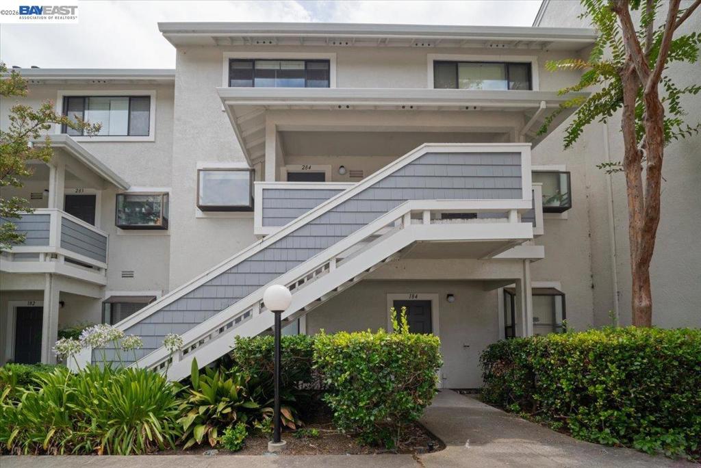 2598 Oak Rd 284