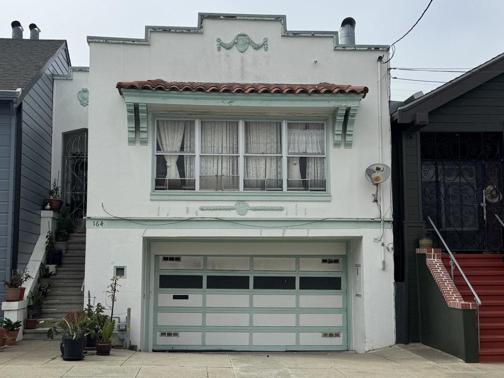 164 Bertita Street