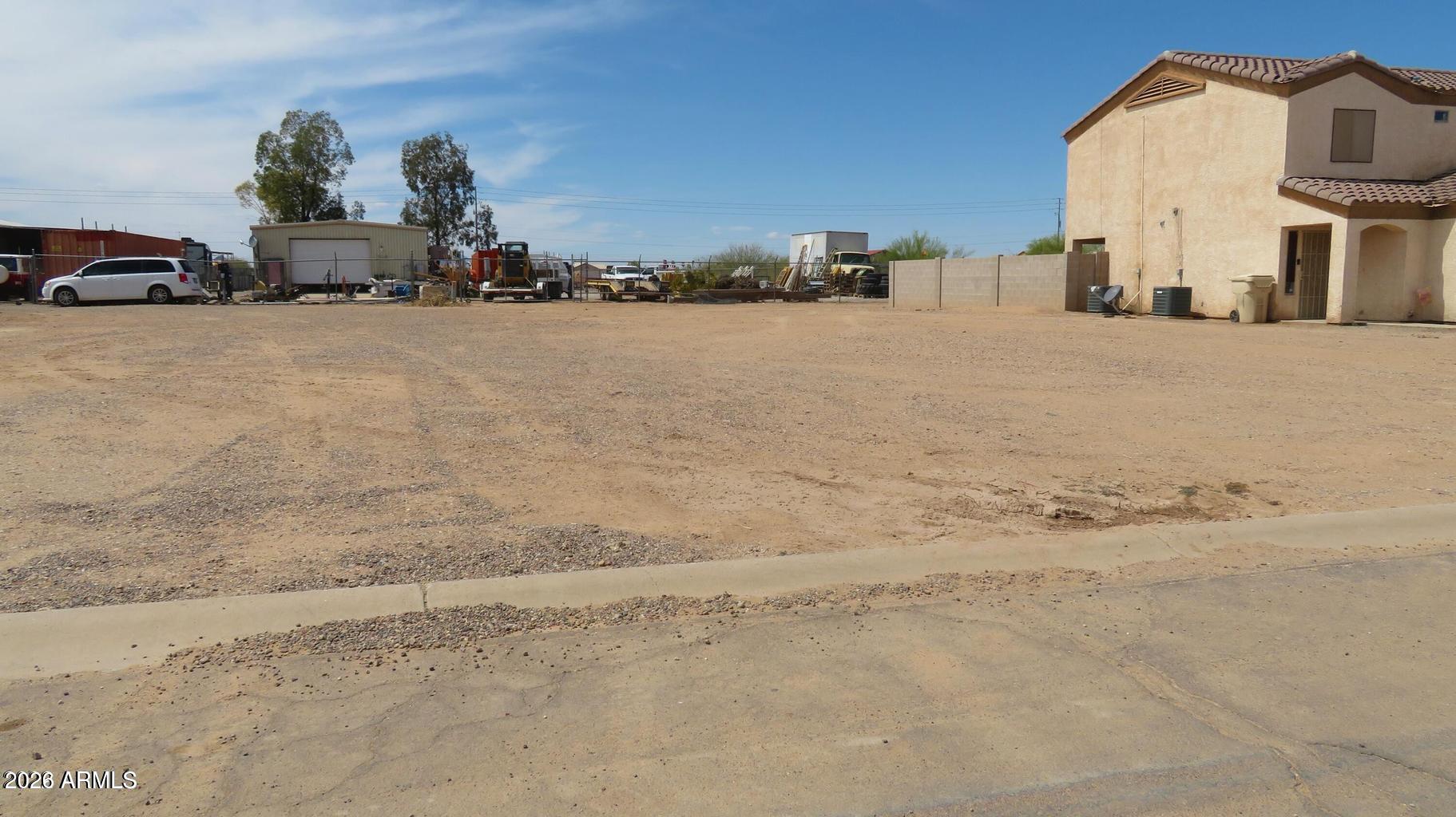 15312 S MOON VALLEY Road 6573, Arizona City, AZ 85123