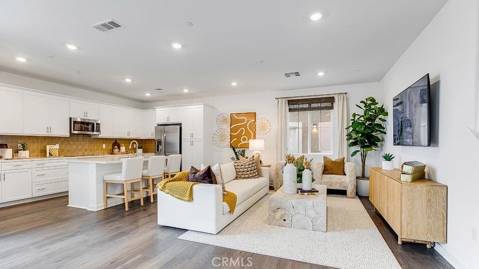 1248 Thunderbolt Lane