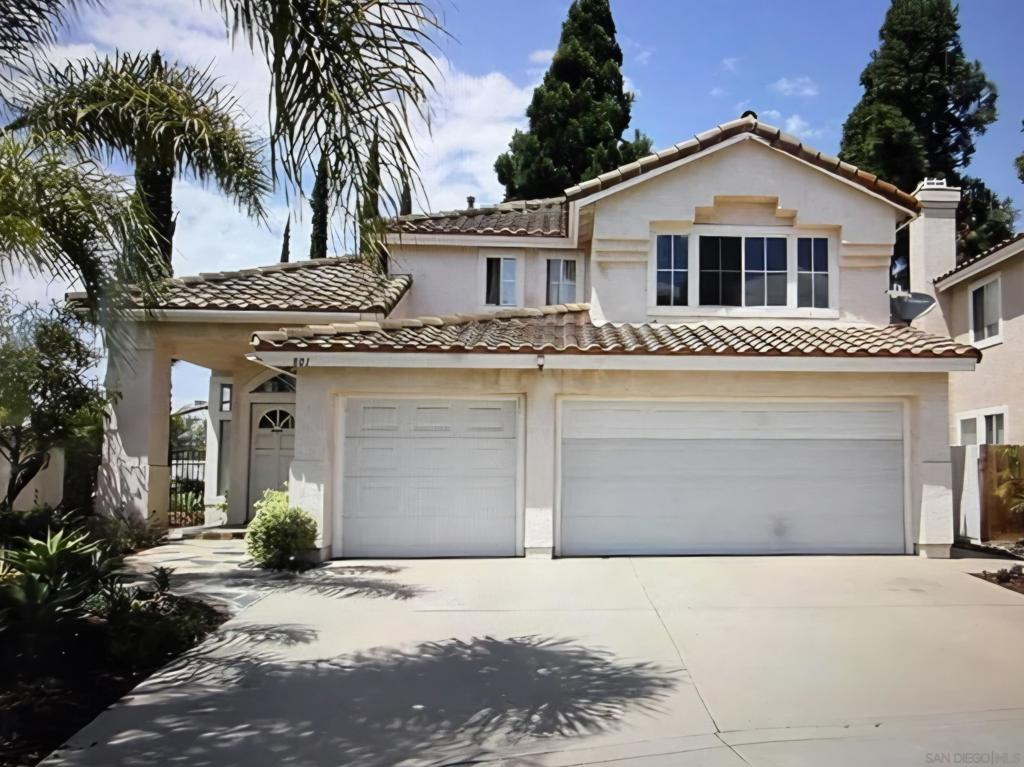 801 Mosaic Cir